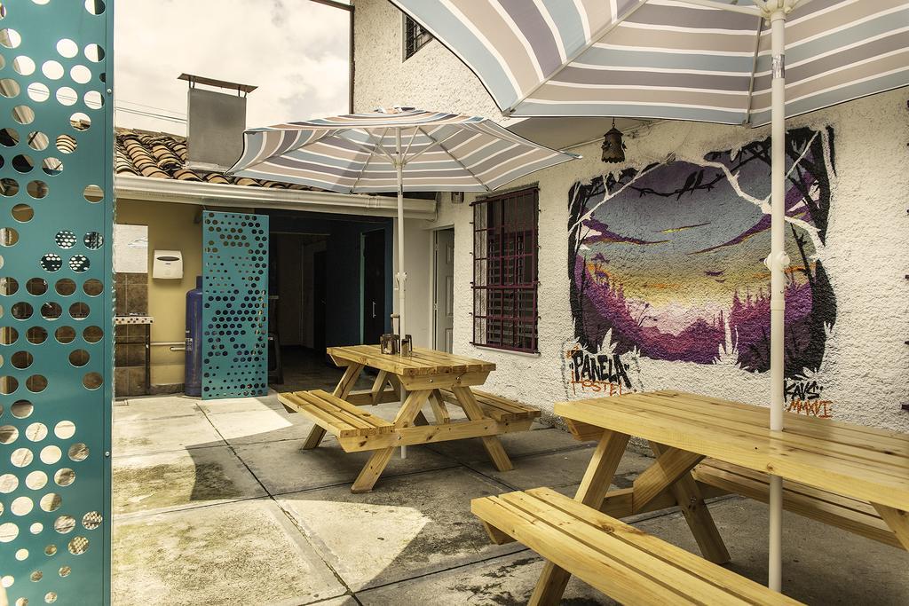 Panela Medellin Hostel Eksteriør bilde