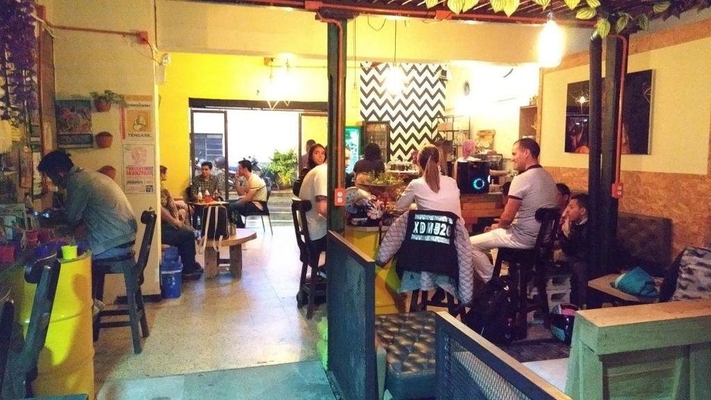 Panela Medellin Hostel Eksteriør bilde